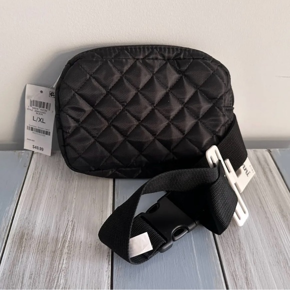 NWT Jenni Black Quilted Nylon Belt Bag Waist Fanny Bag - Picture 1 of 6